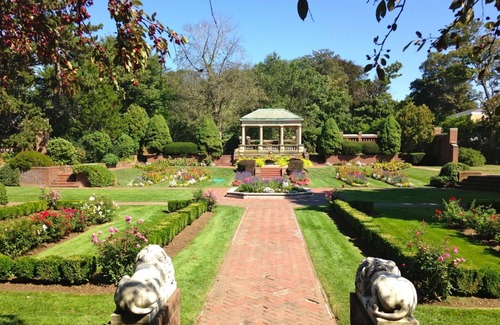 Beverly House | Riverview