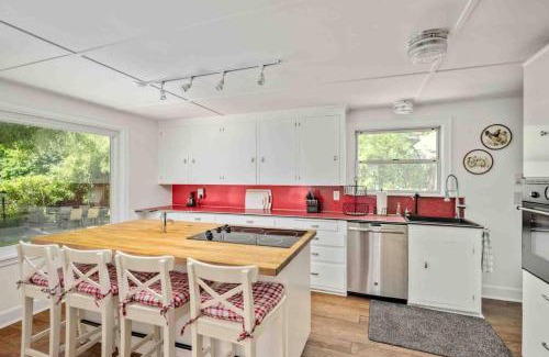 Stafford - Tualatin Valley House | Riverwood Retreat