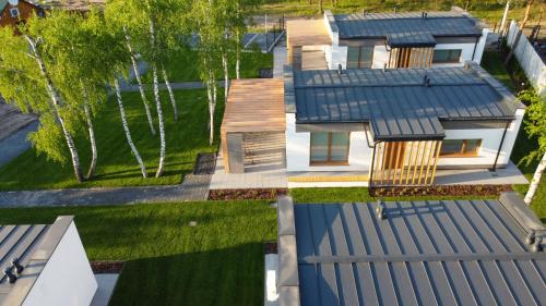 Radlow Cabin | Riviera Camp