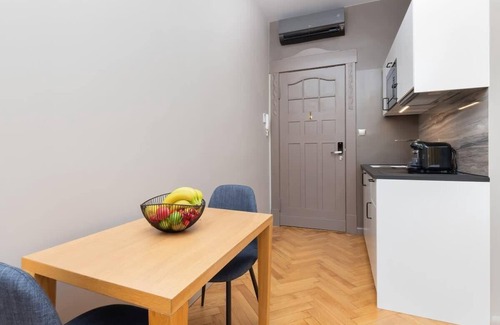 Gorny Sopot Apartment | Rivoli 6A* | Air-conditioned Studio | Balcony