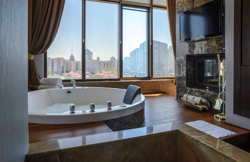 Nur-Sultan Hotel | Rixos President Astana