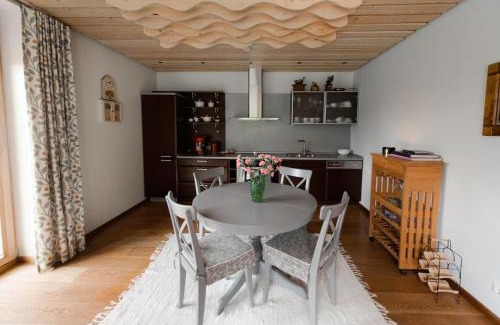 Karkle Apartment | Rožių namas ant jūros kranto
