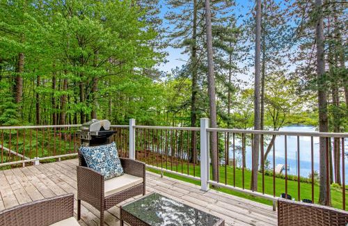 Tomahawk House | Road Lake Escape