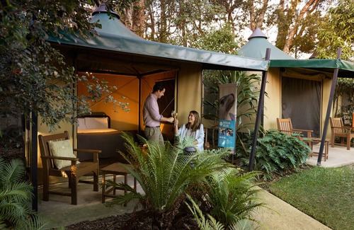 Mosman Cabin | Roar and Snore at Taronga Zoo Sydney