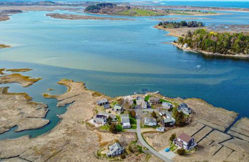 Essex House | Robbins Island Retreat