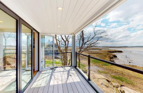 Essex House | Robbins Island Retreat