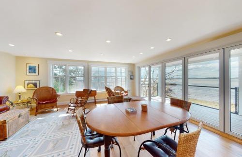 Essex House | Robbins Island Retreat