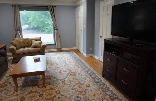 Robbinsdale House | Robbinsdale Charmer