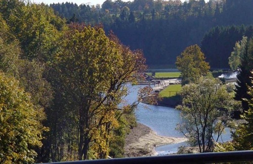 Malmedy Apartment | Robertville Lakeview Escape