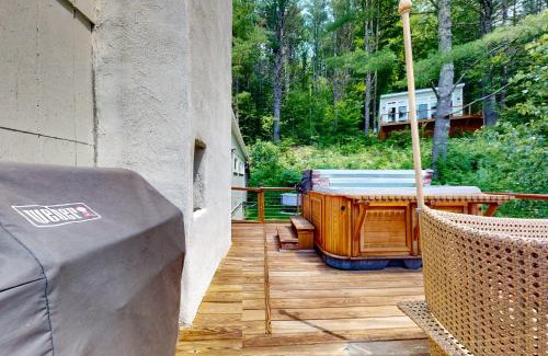 West Townshend House | Robin's Perch