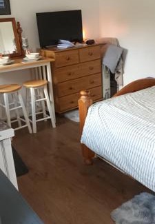 Stoney Stretton Apartment | Robins nest