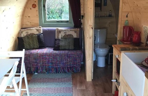 Pantymwyn Apartment | Robins Nest glamping pod North Wales
