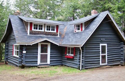 Dennysville House | Robinson's Cottages