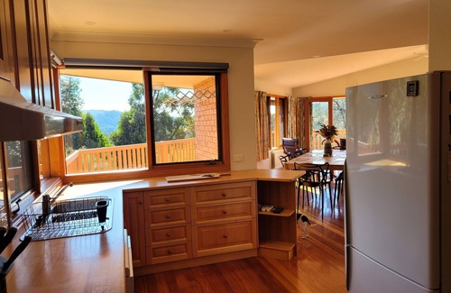 Marysville House | Robley Views - Spring time specials!