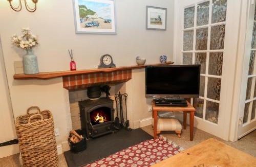Otterton House | Robyn Cottage