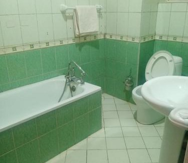 Tororo Hotel | ROCK CLASSIC HOTEL