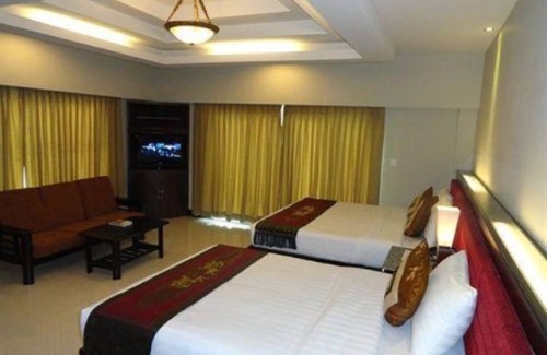 Krong Kaeb Hotel | Rock Royal Hotel & Resort