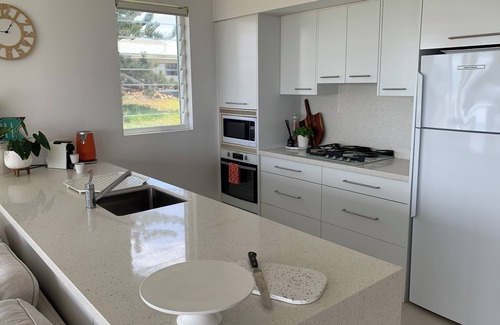 Anna Bay Apartment | ROCK SALTnLuxury 3 B/room Ocean Front Apartment - breathtaking 270 degree view