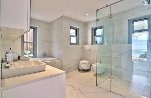 Clifton Villa | Rock Villa