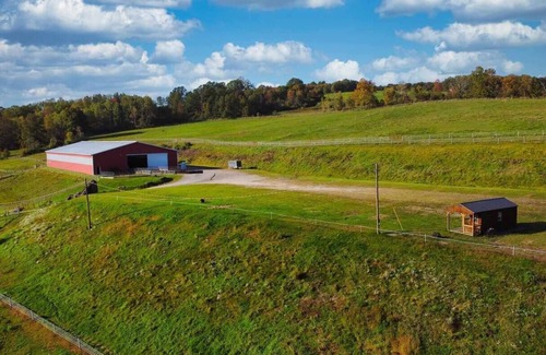 Barton Cabin | Rockin N Retreat
