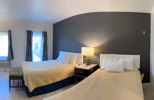 Rocklin Hotel | Rocklin Park Hotel, Trademark Collection by Wyndham