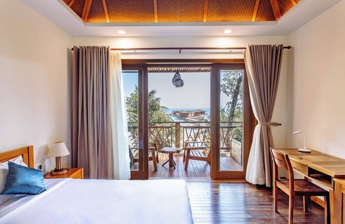 Ham Ninh Resort | Rocks Beach Boutique Phu Quoc