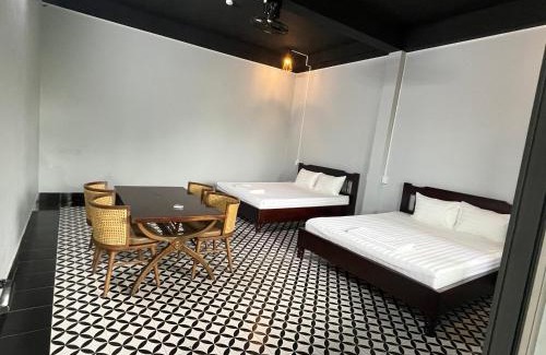 Ha Giang Hostel | Rocks Ha Giang Hostel-Tour & Motorbike Rental