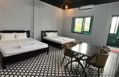 Ha Giang Hostel | Rocks Ha Giang Hostel-Tour & Motorbike Rental