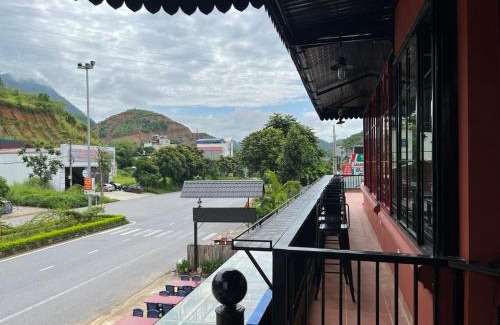 Ha Giang Hostel | Rocks Ha Giang Hostel-Tour & Motorbike Rental
