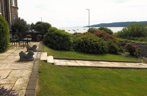 Kilcreggan Apartment | Rockvale