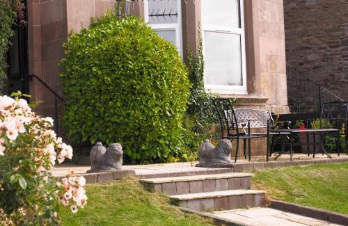 Kilcreggan Apartment | Rockvale