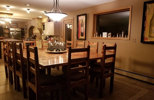 Evergreen House | Rocky Mountain Estate with 5,000 sf & Close To Ski Resorts