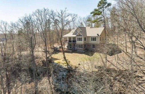 South Pittsburg House | Rocky Top at Sewanee