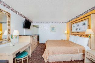 Memphis Hotel | Rodeway Inn Memphis