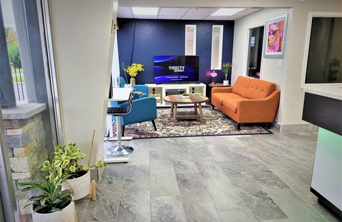 Norfolk - Virginia Beach Hotel | Rodeway Inn Norfolk