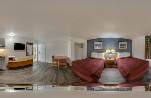 Sidney Hotel | Rodeway Inn & Suites Sidney Historic Downtown I-80
