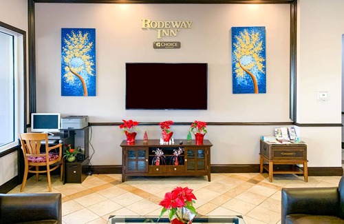 Sun City Center Hotel | Rodeway Inn Sun City Center