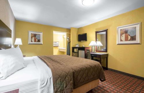 Towanda Hotel | Rodeway Inn Towanda