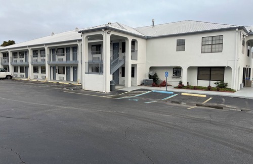 Cairo Hotel | Rodeway Inn