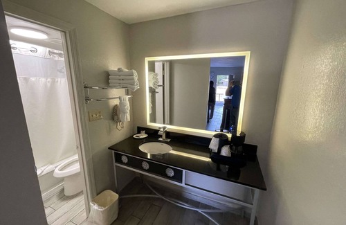 Lake Wales Hotel | Rodeway Inn