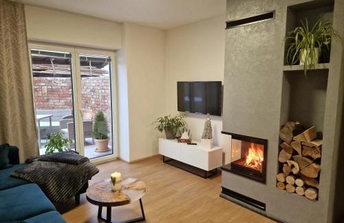 Hlusovice Villa | Rodinný dům u rybníka v blízkosti Olomouce