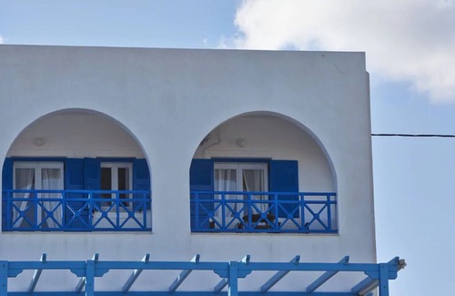 Kamari House | Rodothea on the Beach.