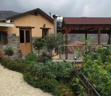 Vasa Koilaniou House | Rodous Village House