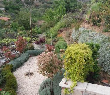 Vasa Koilaniou House | Rodous Village House