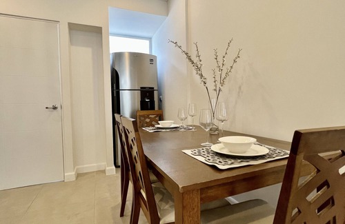 Pavas Apartment | Rohrmoser 2 bedroom apartment fully serviced, near airport
