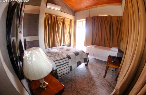 Jacmel Hotel | Rollanda Hotel Restaurant