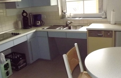 Dreikirchen Apartment | Rolli Apartment Kremer - Rolli 2-bed apartment/apartment, shower, toilet