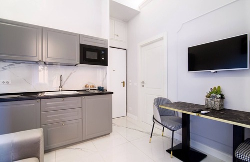 Rione XIV Borgo Apartment | Roma Deluxe Apartments
