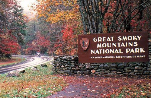 Gatlinburg - Pigeon Forge Apartment | Romance Inn