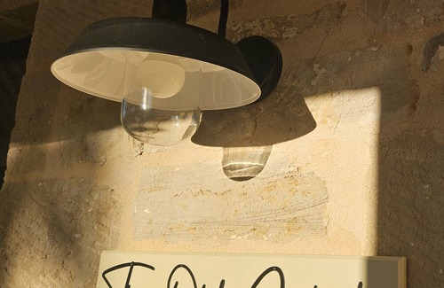 Balhannah House | Romantic 1bed/1bath self-cont. apart. for 2 Adelaide Hills, wineries & Hahndorf.